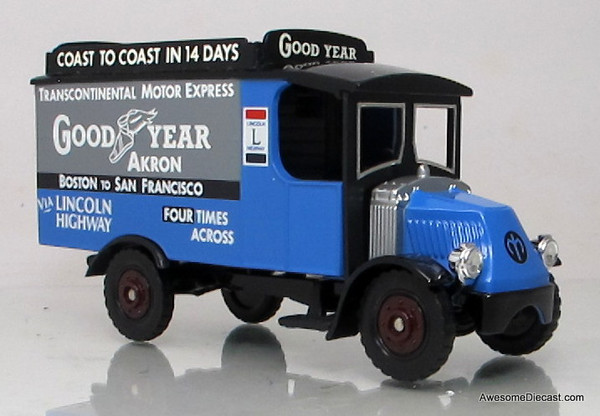 Corgi 1:50 Mack - Goodyear Wingfoot Express 