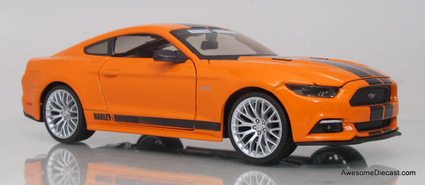 Maisto 1:24 2015 Ford Mustang - Harley Davidson Edition 