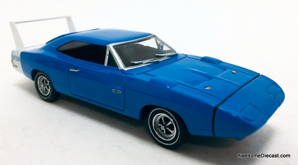 Universal Hobbies 1:43 1969  Dodge Charger Daytona, Blue