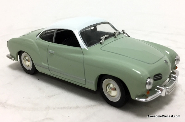 IXO 1:43 1959  Volkswagen Karmann Ghia, Green/White