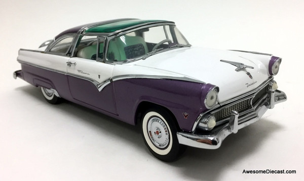 Franklin Mint 1:24 1955 Ford Fairlane Crown Victoria, Maroon/White