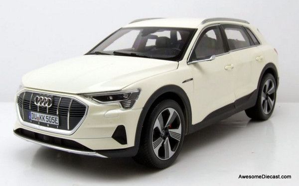 Norev 1:18 2019 Audi E-Tron Electric SUV