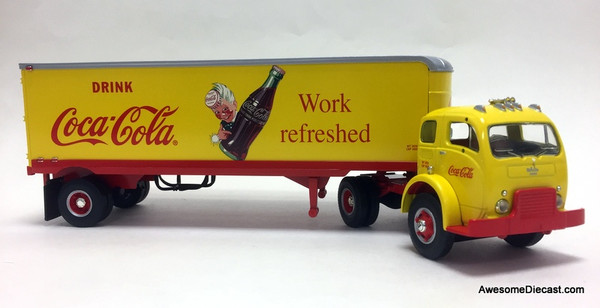 First Gear 1:34 1953 White 3000 Tractor w/30' Tractor: Coca Cola