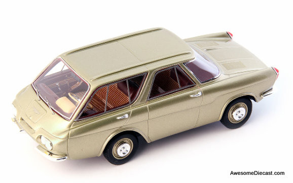 AutoCult 1:43 1959 Renault Project 900: Reversed Car