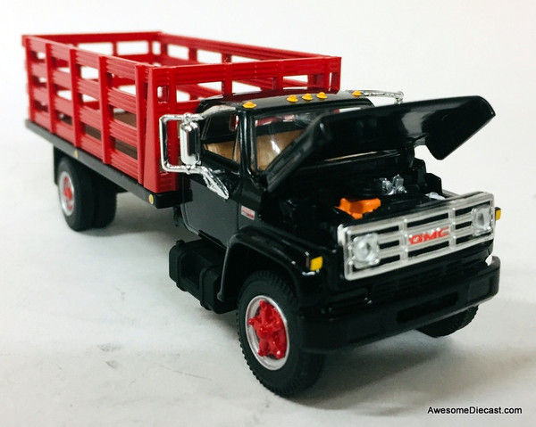 First Gear 1:64 GMC 6500 Single Axle Stake Truck, Black/Red