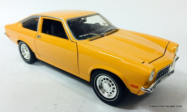 American Muscle 1:18 1972 Chevrolet Vega Coupe