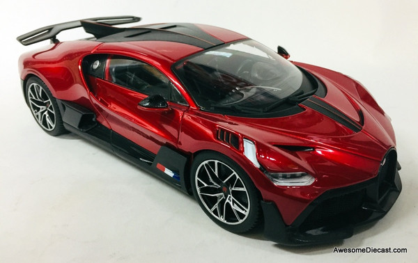Burago 1:18 2018 Bugatti Divo, Metallic Red
