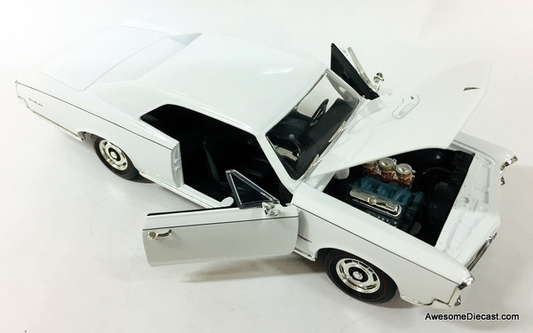 American Muscle 1:18 1966 Pontiac GTO, White