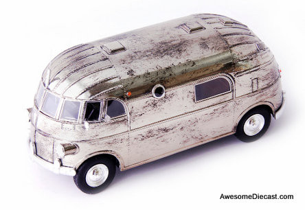 AUTOcult 1:43 1940 Hunt Hollywood House Car, Chrome