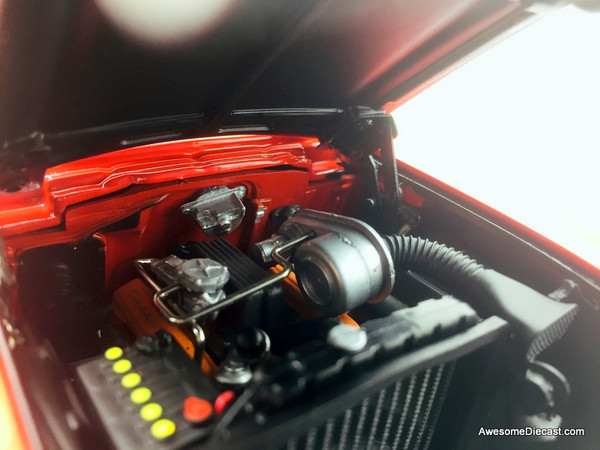 Highway 61 1:18 1957 Chevrolet 150 Utility Sedan, Red