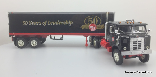 First Gear 1:34 1953 Kenworth Bull Nose COE Tractor w/35' Dry Goods Trailer: MGM Brakes