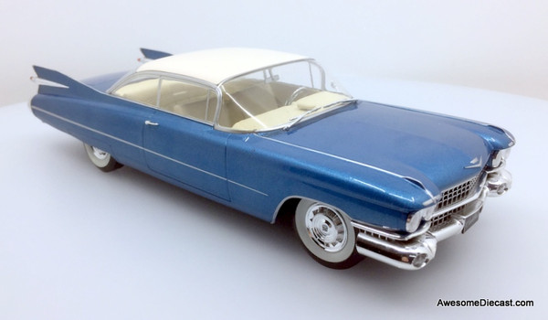 WhiteBox 1:24 1959 Cadillac Eldorado, Metallic Blue