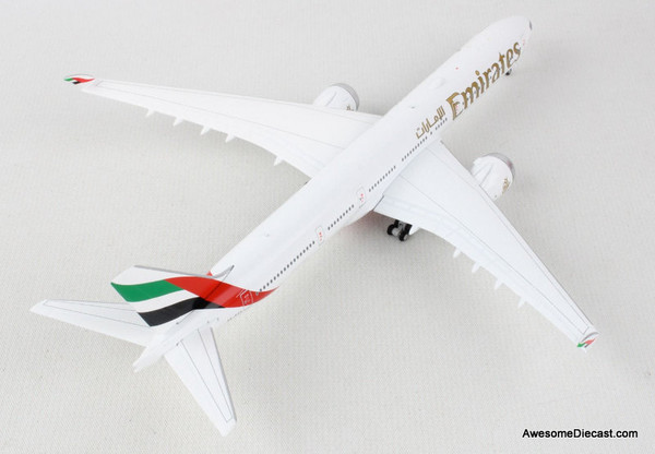 Gemini Jets 1:400 Boeing 777-9(Folded Wing Tips) : Emirate