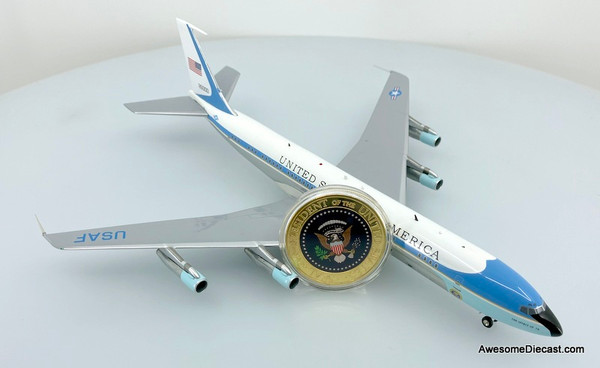Inflight200 USAF VC-137A 58-6971 初代大統領専用 Amazon.com: Inflight200 1:200 USA - Air Force Boeing VC-137A