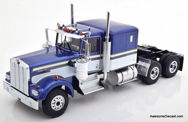 Road Kings 1:18 1989 Kenworth W900 Sleeper Cab, Metallic Blue