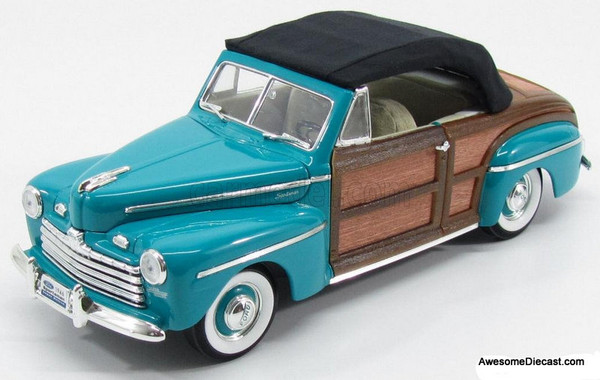 Road Signature 1:18 1946 Ford Sportsman Convertible, Green/Wood