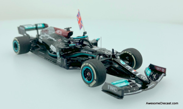 Minichamps 1:43 Mercedes AMG Petronas Formula 1 #44: Lewis Hamilton, Winner 2021 British Grand Prix 
