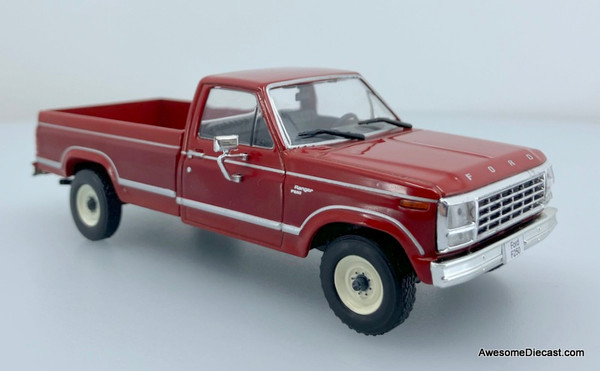 IXO 1:43 1981 Ford F-250 Pick-Up, Red