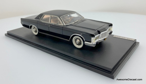 GLM 1:43 1969 Lincoln Continental, Black