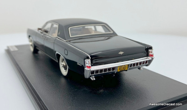 GLM 1:43 1969 Lincoln Continental