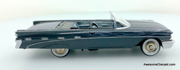 Classic Replicas 1:43 1959 Pontiac Bonneville Convertible, Blue