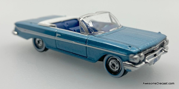 Oxford Diecast 1:87 1961 Chevrolet Impala Convertible, Jewel Blue/White