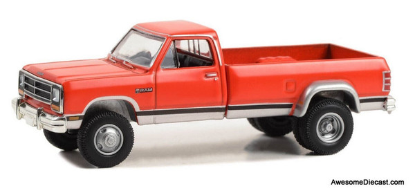 Greenlight 1:64 1989 Dodge Ram D-350 Dually, Colorado Red/Sterling Silver