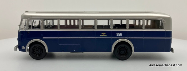 Premium ClassiXXs 1:43 Ikarus 60 Transit Bus: BKV Budapest