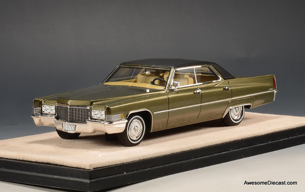 Stamp Models 1:43 1970 Cadillac Sedan De Ville, BayBerry Metallic