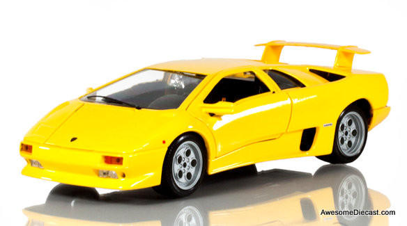Burago Gold Collection 1:18 1990 Lamborghini Diablo, Yellow