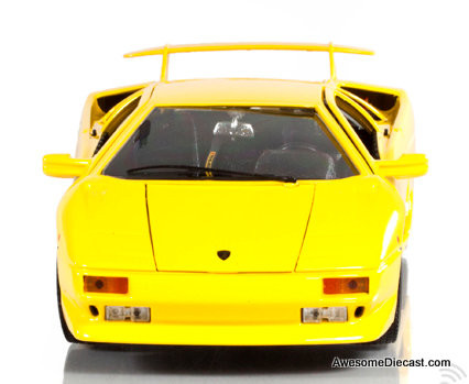 Burago Gold Collection 1:18 1990 Lamborghini Diablo, Yellow