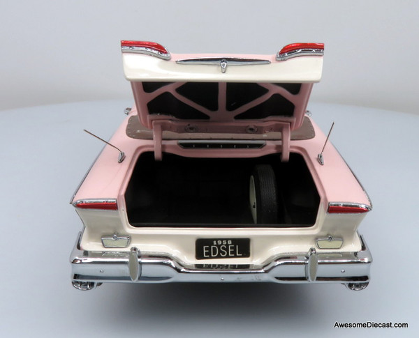 1958 Ford Edsel Citation Convertible - Pink 1:24 Diecast