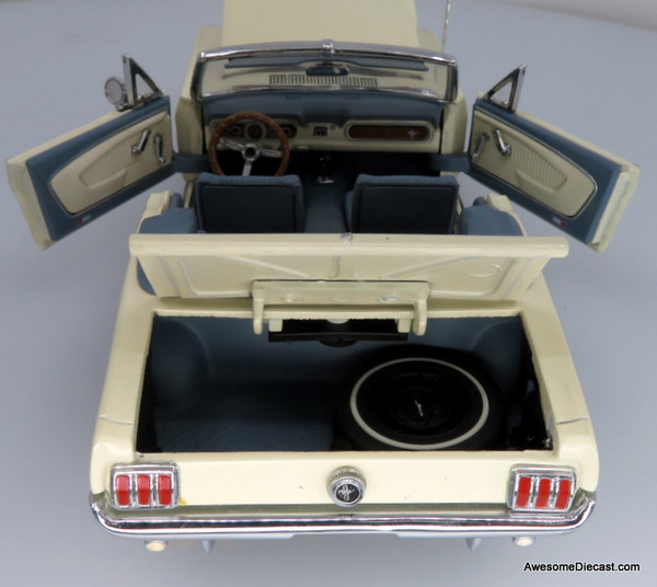 Franklin Mint 1:24 1966 Ford Mustang Convertible