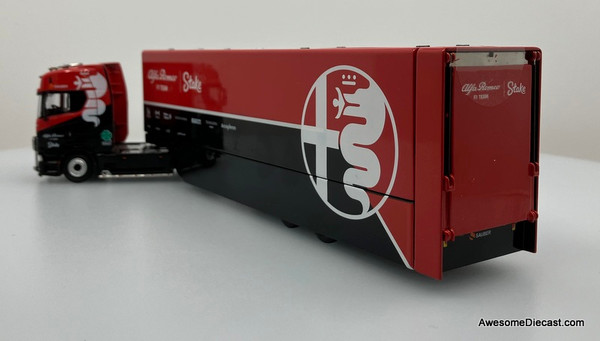 Kengfai 1:64 Scania S730 Car Carrier- Alfa Romeo F1 Team, Red/Black