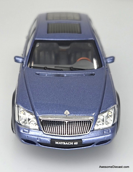 AUTOart 1:43 Maybach 62 LWB, Light Blue/Dark Blue