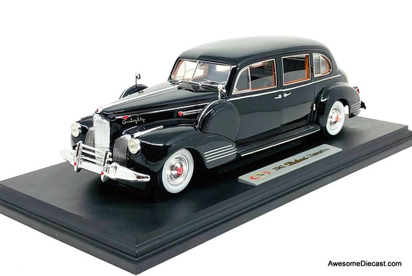 1941 Packard Limousine, Black - 1:18 Diecast Model by Road Signature