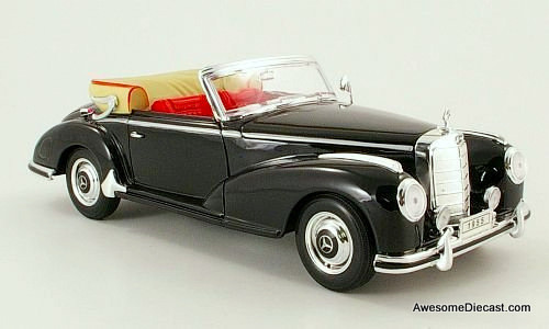 1955 Mercedes-Benz 300S Convertible, Black - 1:18 Diecast Car by Welly