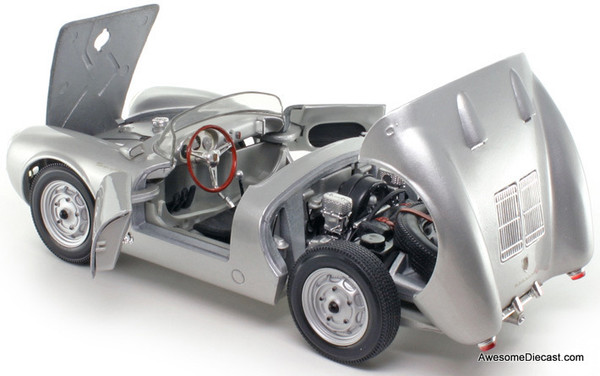 1955 Porsche 550 A Spyder - Silver - 1:18 Diecast Model by Maisto