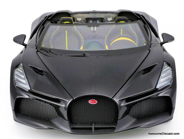 Bugatti W16 Mistral Black (MRコレクション1/18) Scale Model Cars