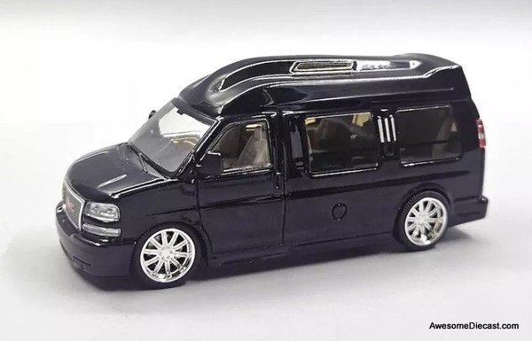 GMC Savana Cutaway Van MPV RV, Black 1:64 Diecast Model Car by GOC