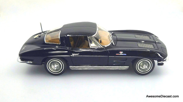 ミニカー 1983 CHEVY CORVETTE STING RAY 1/24 ミニカー 1983 CHEVY CORVETTE STING RAY 1/24 おすすめ人気