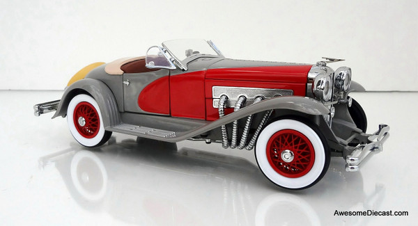 1935 Duesenberg SSJ Convertible: Grey/Red 1:24 Diecast Model by Danbury Mint