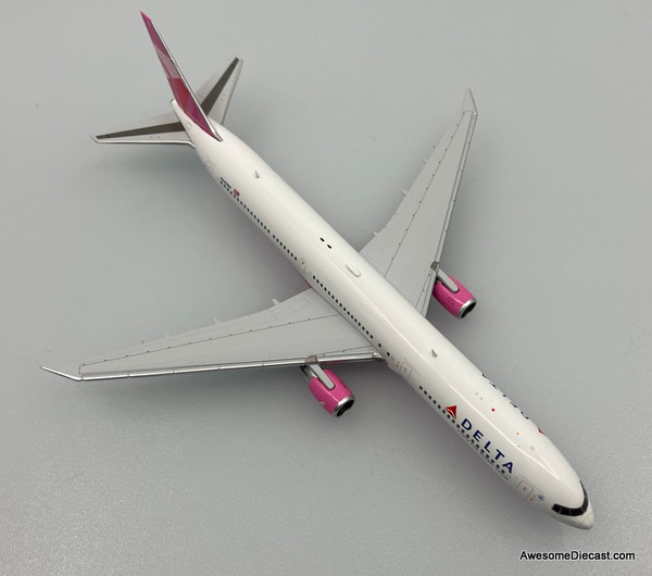 Boeing 767-400ER: Delta Airlines (Reg #N845MH) Evelyn H Lauder