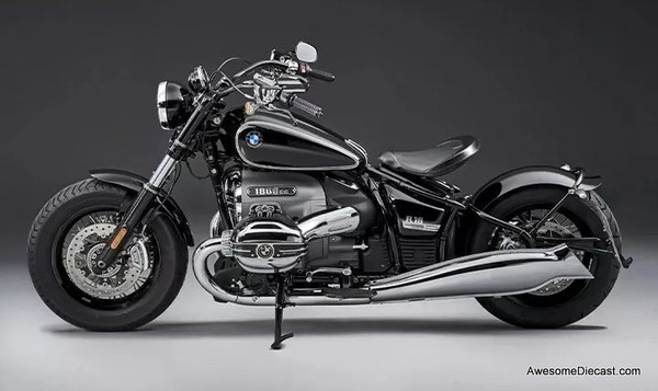 2020 BMW R18, Black/Chrome 1:12 Diecast Model Motor Bike by