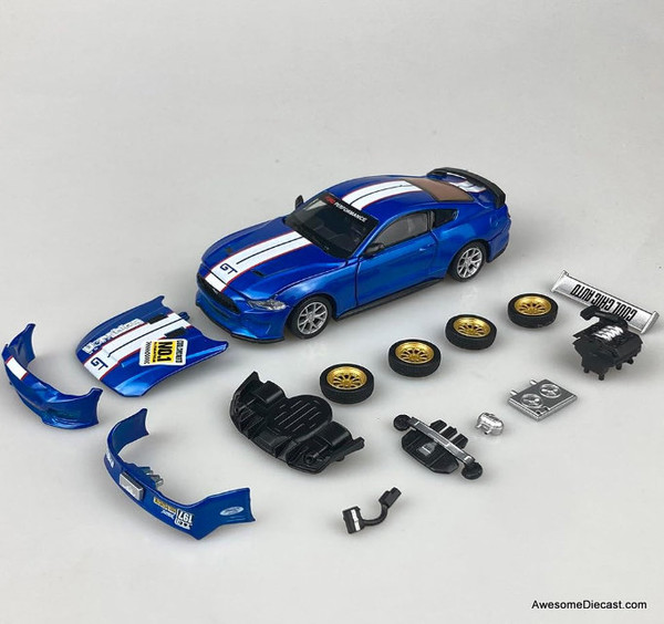 104-044 Cult 1/18 フォード Mustang Wagon 104-044 Cult 1/18 Ford Mustang Wagon #PCGJQ0 | eBay