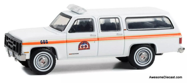 1991 GMC Suburban: NYC Emergency Medical Services 1:64 Diecast Model Car by Greenlight