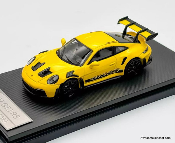 Porsche 992 GT3 RS, Yellow 1:64 Diecast Model Car by Street Warrior