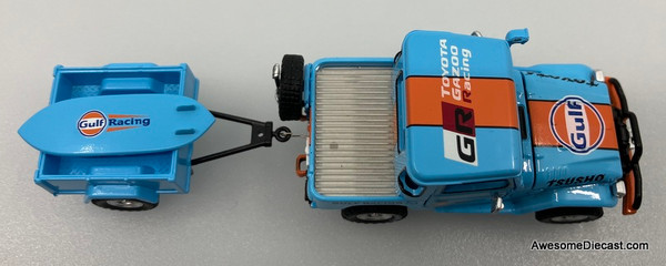Toyota Land Cruiser FJ40 Pick-Up w/Trailer Gulf Livery 1:64