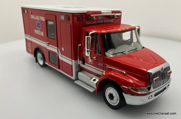 RARE!! International 4400 EMS Unit: Dallas Fire Rescue 1:34 Diecast Model Ambulance by First Gear