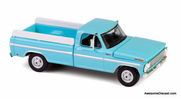 1969 Ford F-250 Farm & Ranch Special, Reef Aqua 1:64 Diecast Model Truck by Greenlight